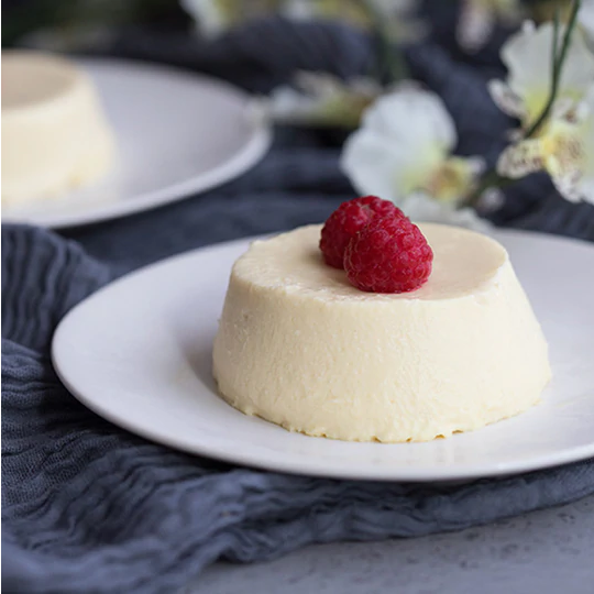 Easy Keto White Chocolate Panna Cotta – ChocZero