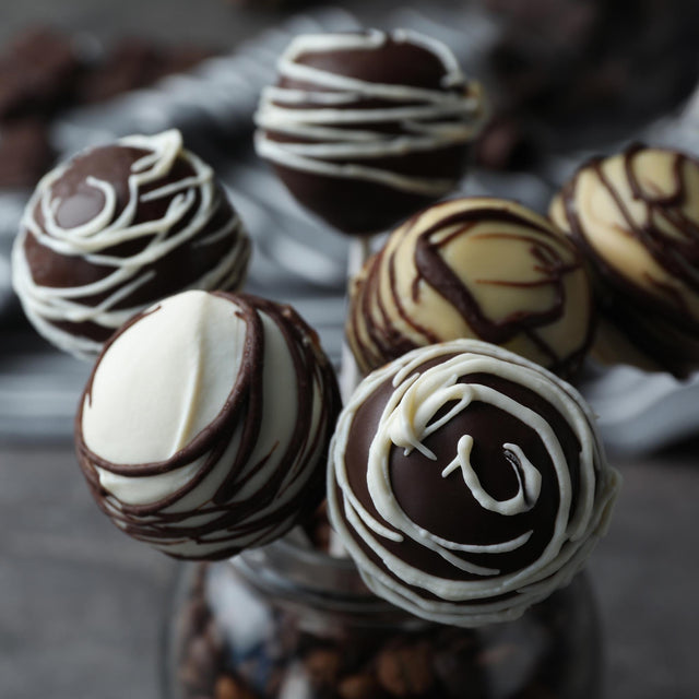 No Bake Keto Cake Pops